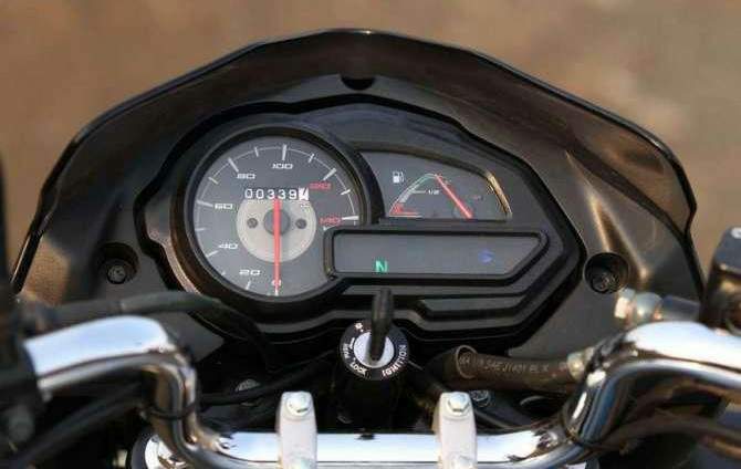 Bajaj best sale 125m discover